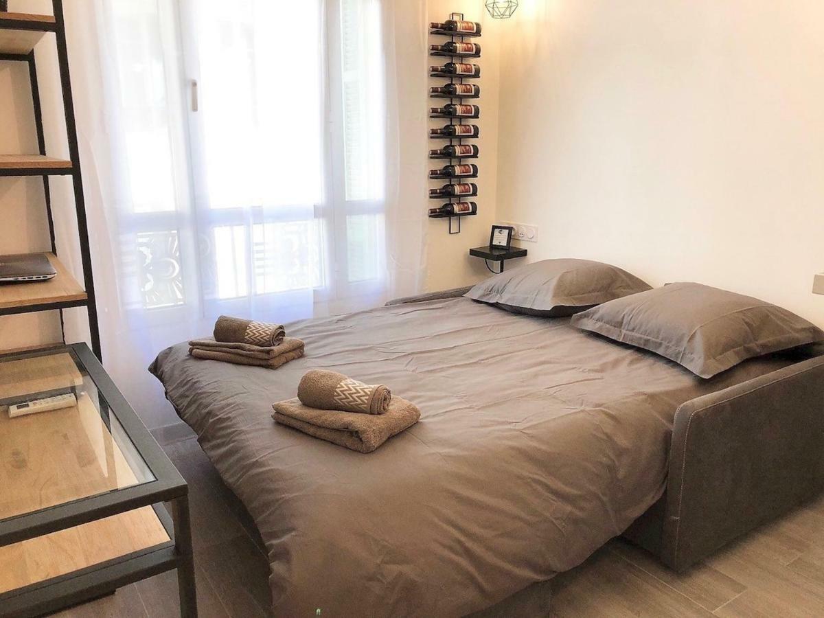 Nice Centre Flat - Modern, Quiet And Brand New Экстерьер фото